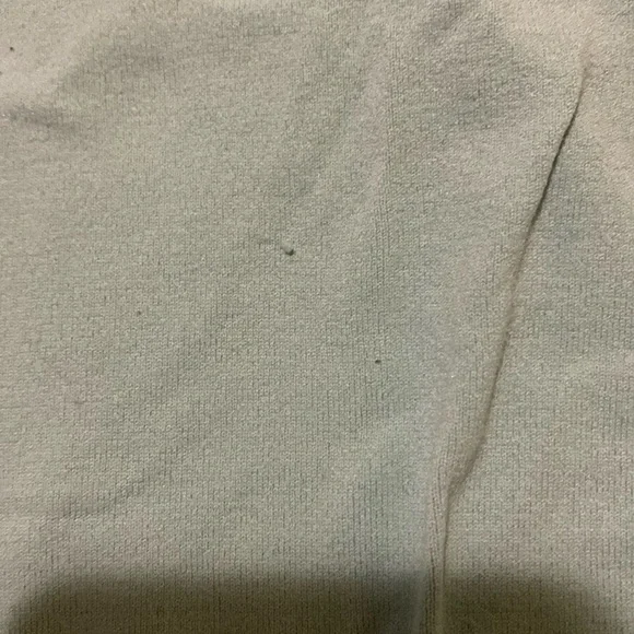 Fabletics Workout Tank Bundle - Picture 2 of 2